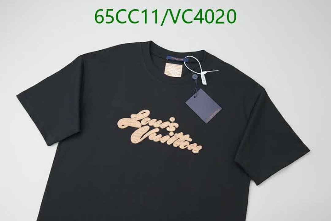 LV-Clothing Code: VC4020 $: 65USD