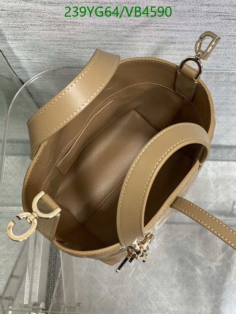 Dior-Bag-Mirror Quality Code: VB4590 $: 239USD