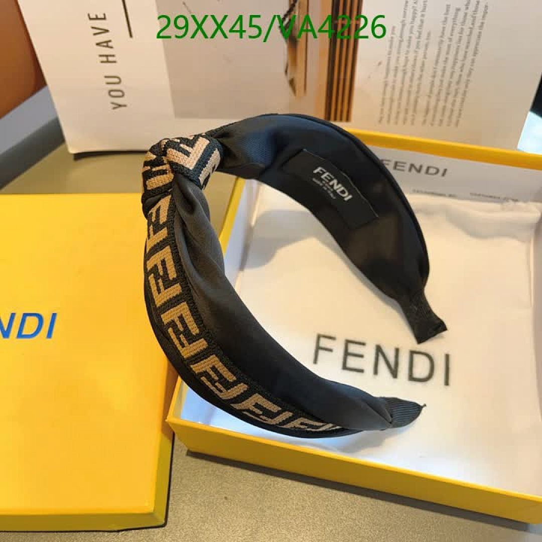 Fendi-Headband Code: VA4226 $: 29USD