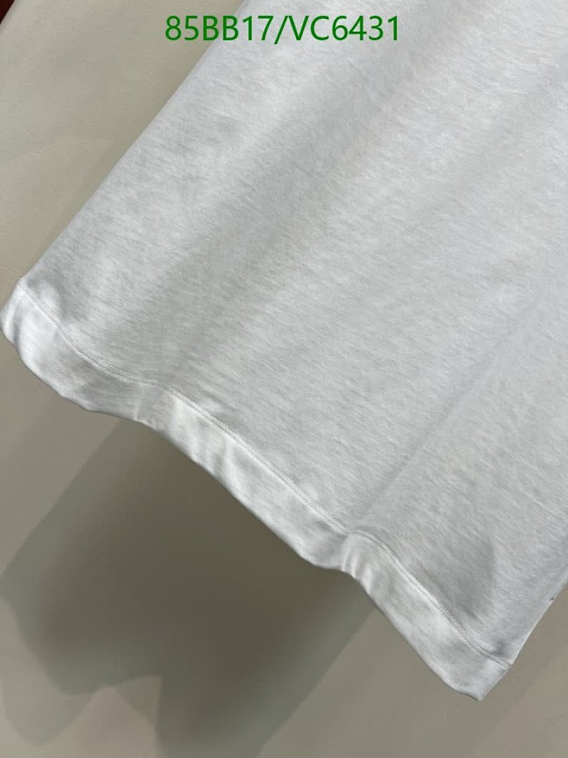 LV-Clothing Code: VC6431 $: 85USD