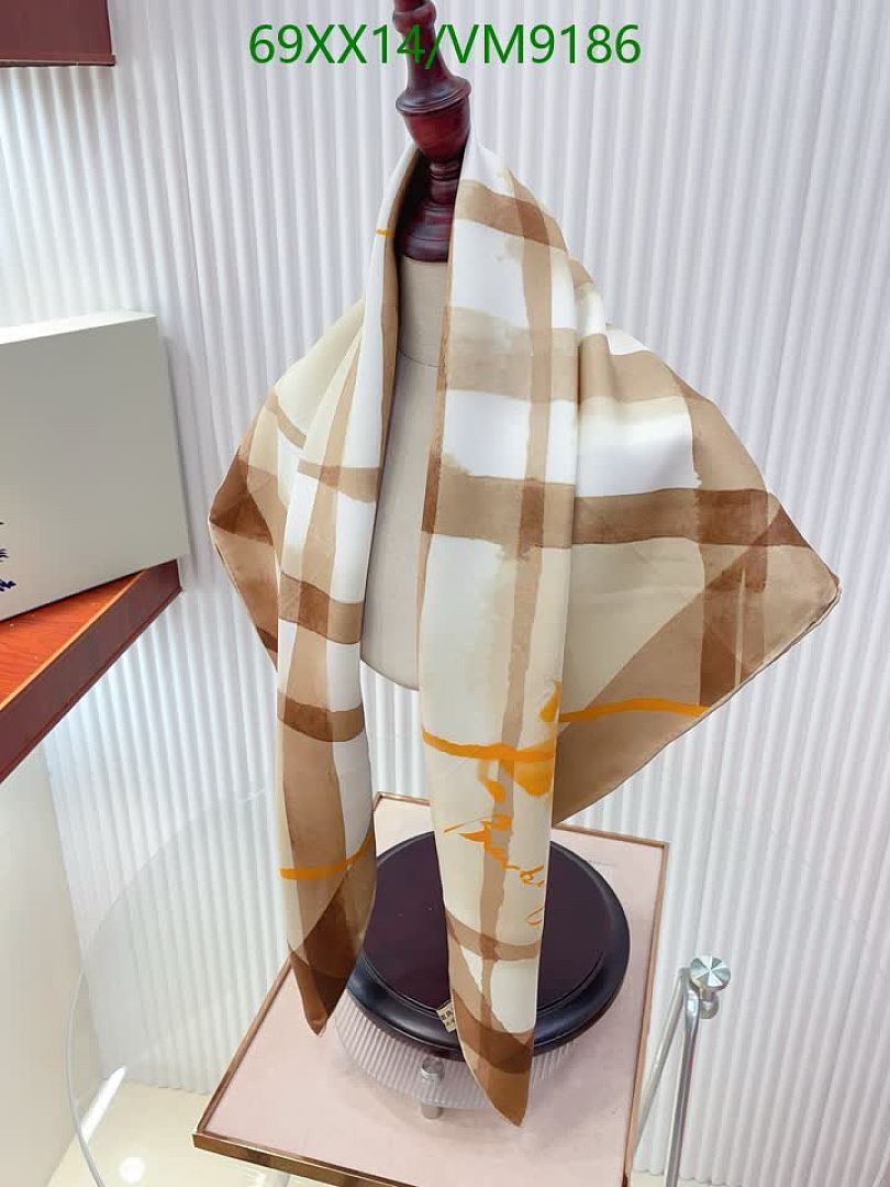 Burberry-Scarf Code: VM9186 $: 69USD