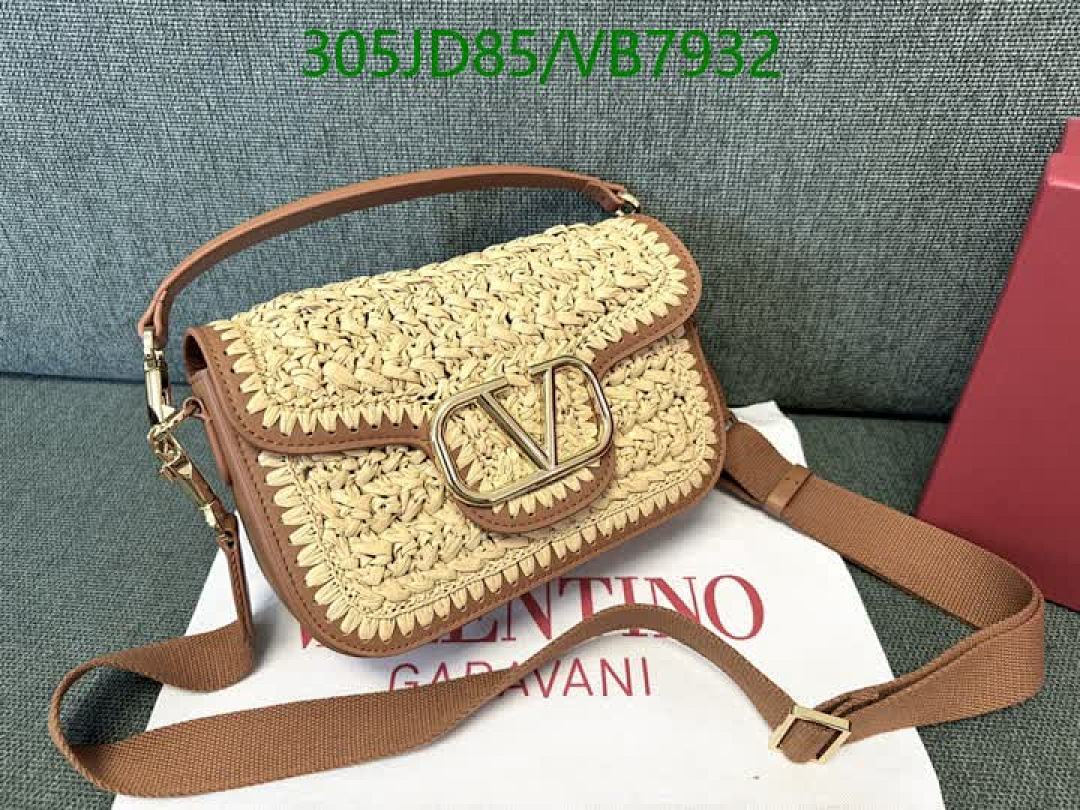 Valentino-Bag-Mirror Quality Code: VB7932 $: 305USD