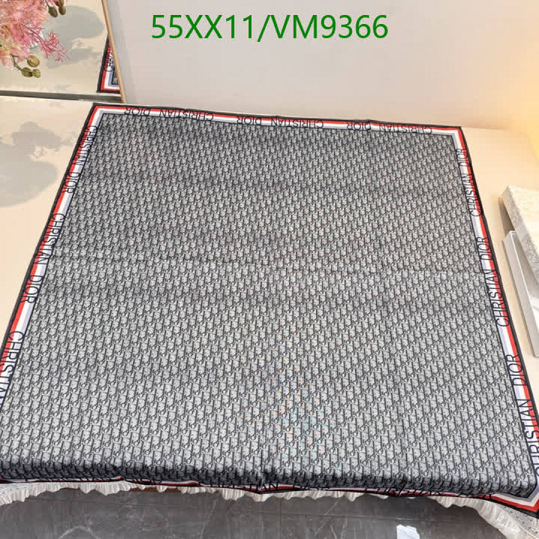 Dior-Scarf Code: VM9366 $: 55USD
