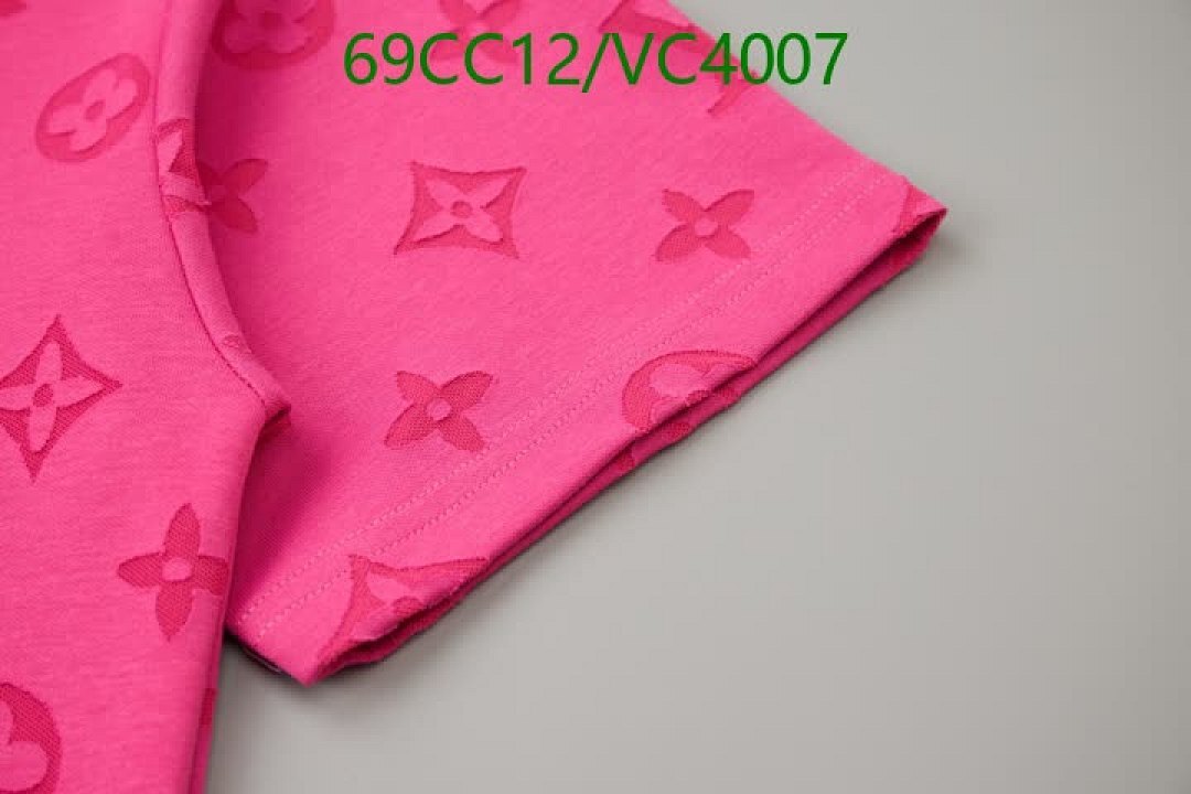 LV-Clothing Code: VC4007 $: 69USD