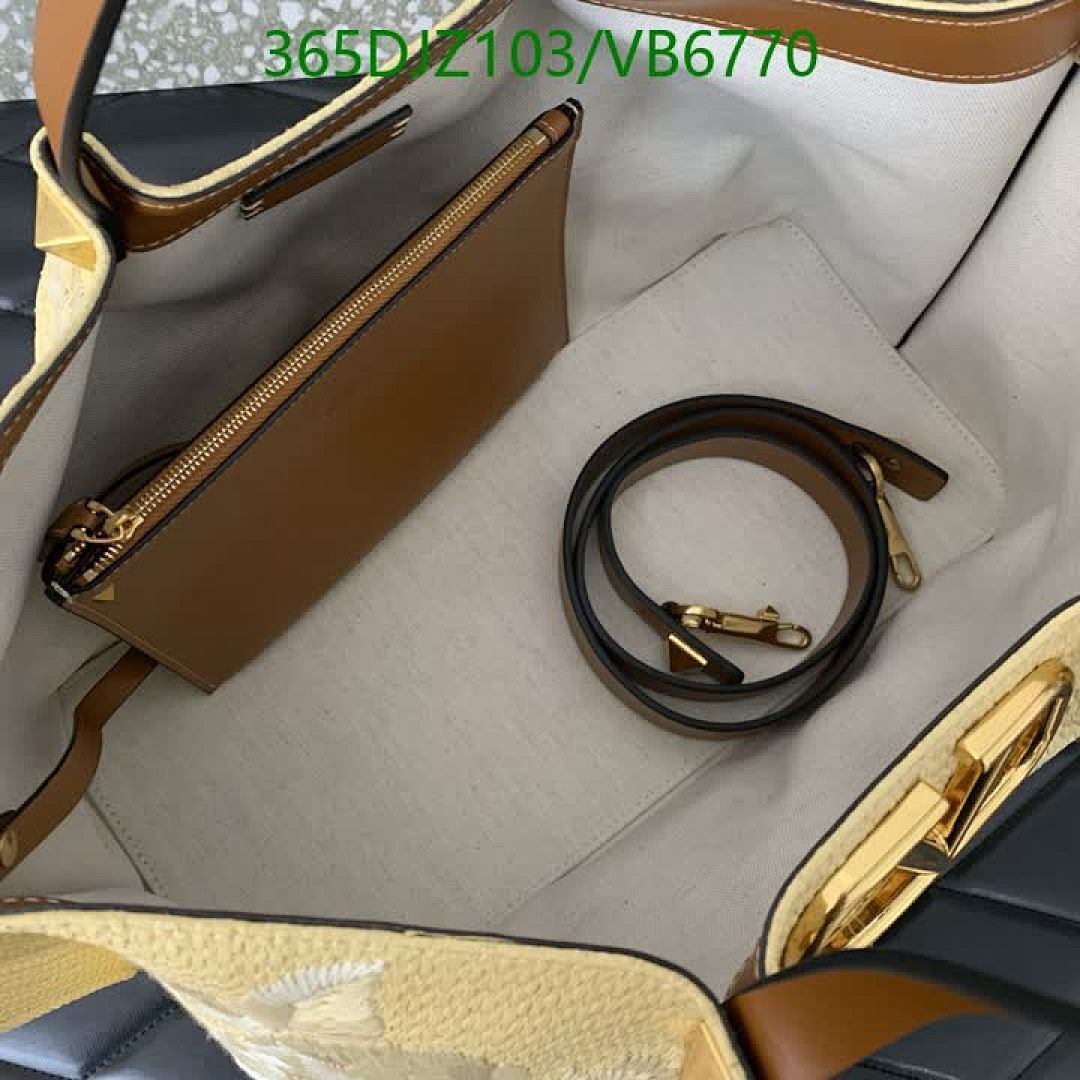 Valentino-Bag-Mirror Quality Code: VB6770 $: 365USD