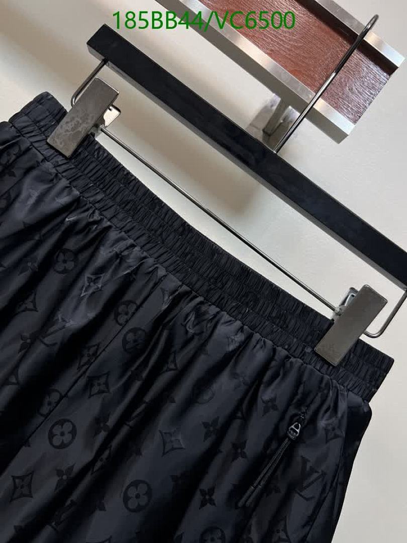 LV-Clothing Code: VC6500 $: 185USD