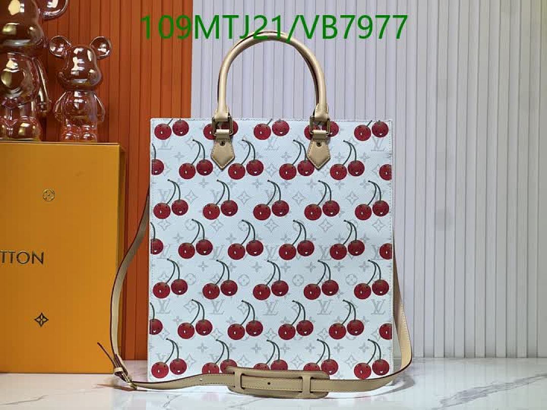 LV-Bag-4A Quality Code: VB7977 $: 109USD