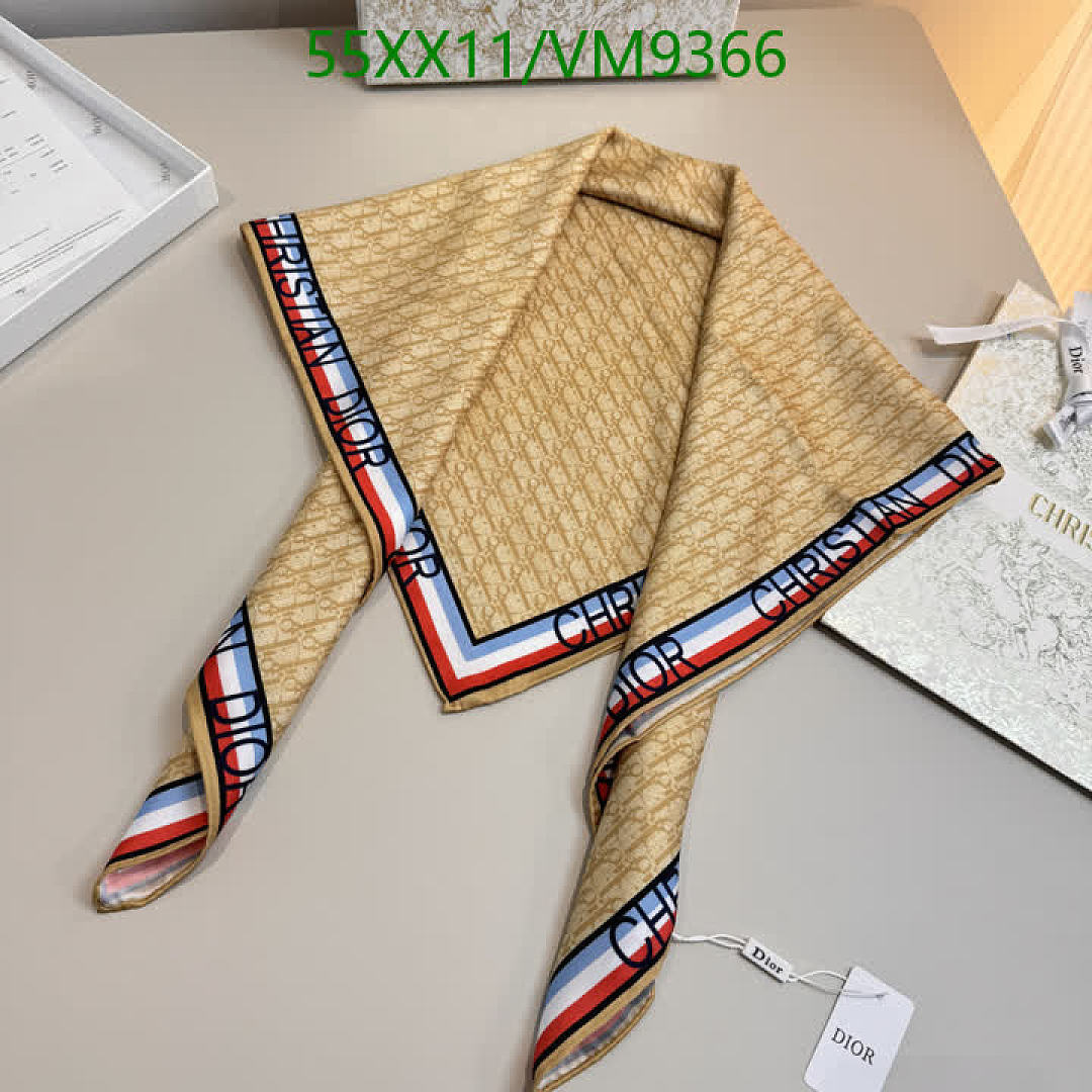 Dior-Scarf Code: VM9366 $: 55USD