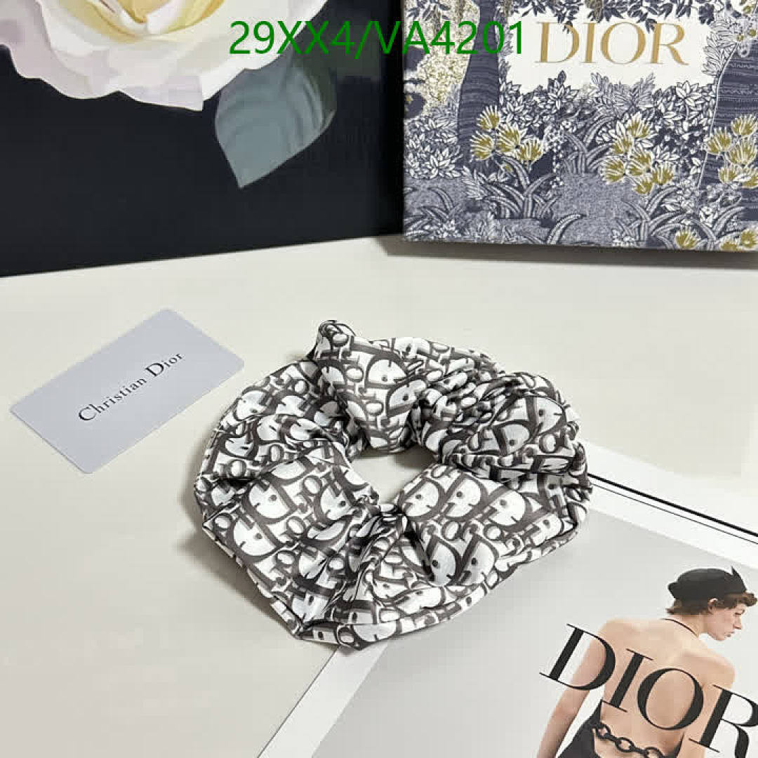 Dior-Headband Code: VA4201 $: 29USD