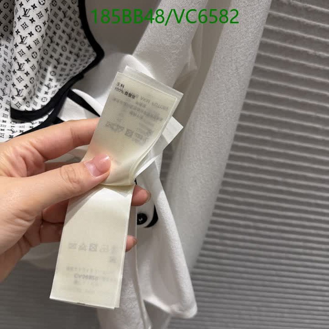 LV-Clothing Code: VC6582 $: 185USD