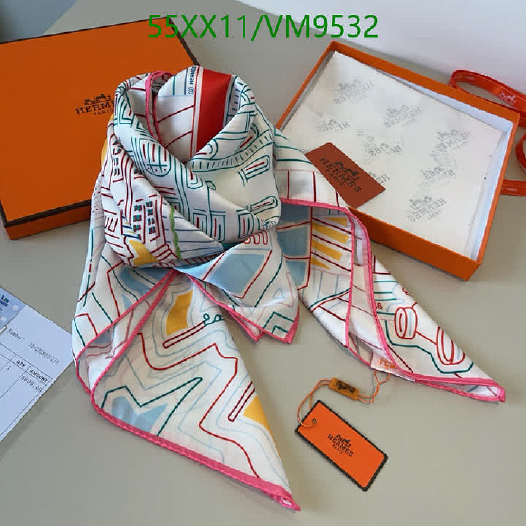 Hermes-Scarf Code: VM9532 $: 55USD