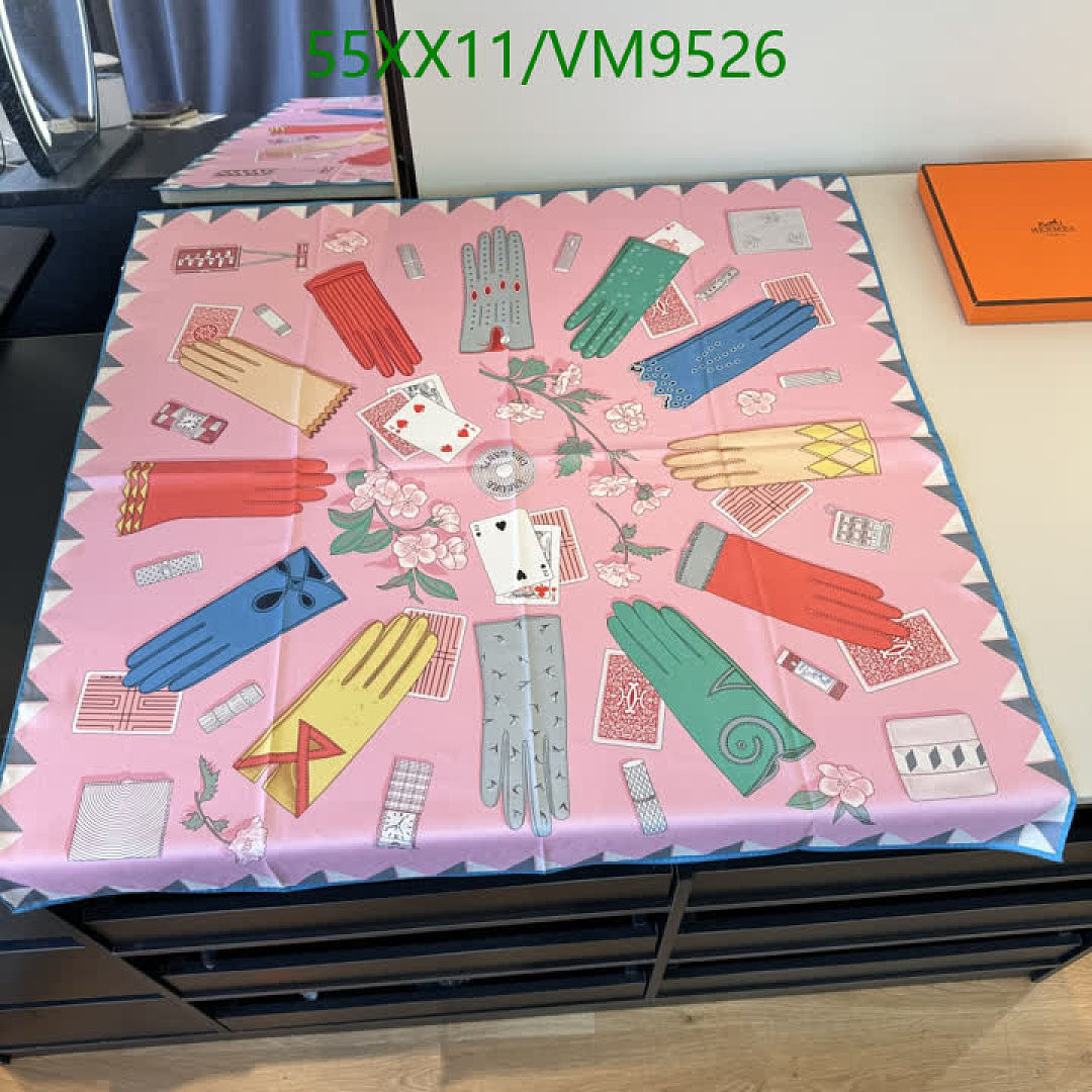 Hermes-Scarf Code: VM9526 $: 55USD