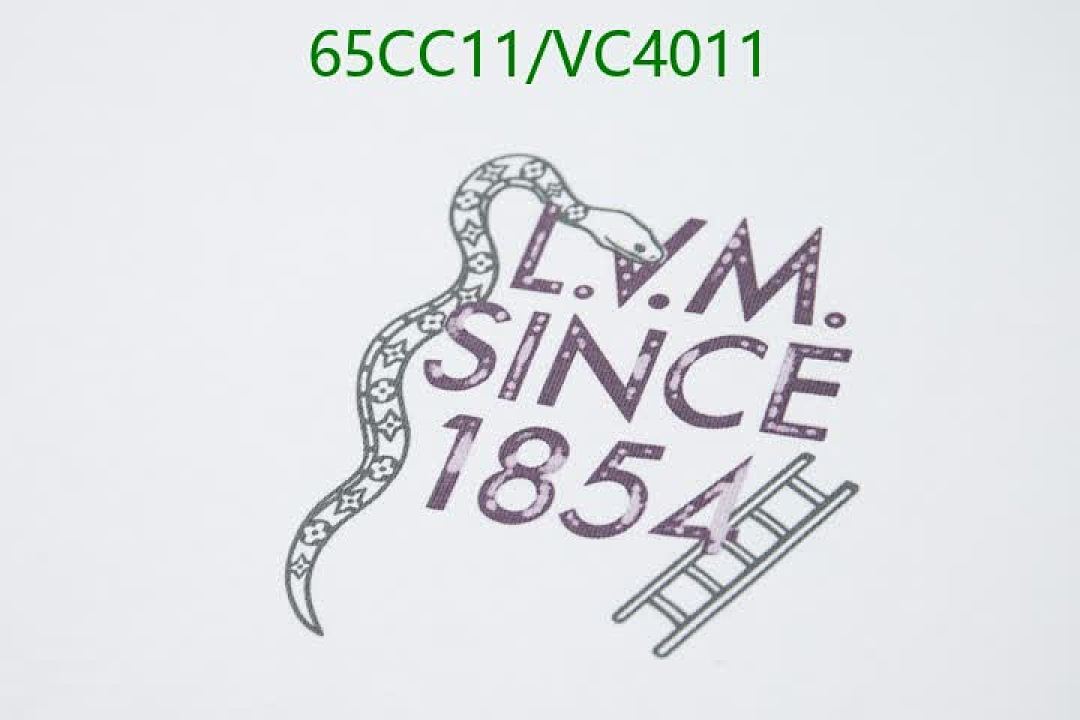 LV-Clothing Code: VC4011 $: 65USD