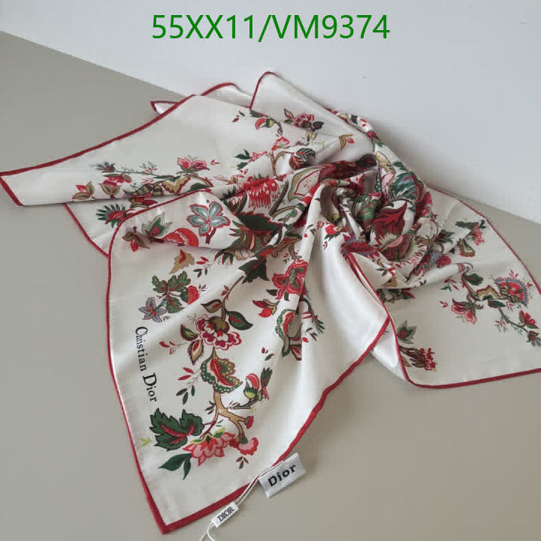Dior-Scarf Code: VM9374 $: 55USD