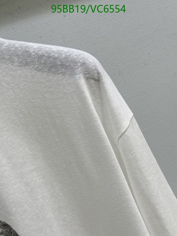 LV-Clothing Code: VC6554 $: 95USD