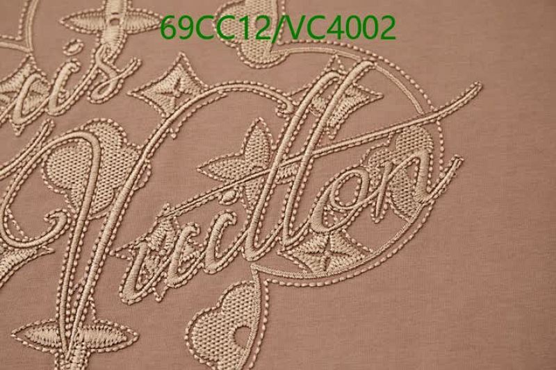 LV-Clothing Code: VC4002 $: 69USD