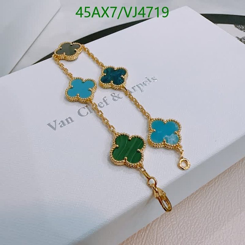 Van Cleef & Arpels-Jewelry Code: VJ4719 $: 45USD