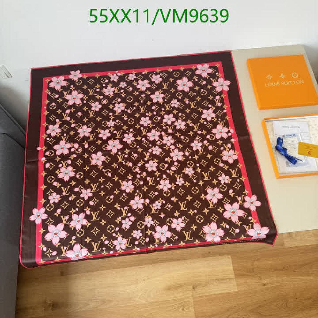 LV-Scarf Code: VM9639 $: 55USD