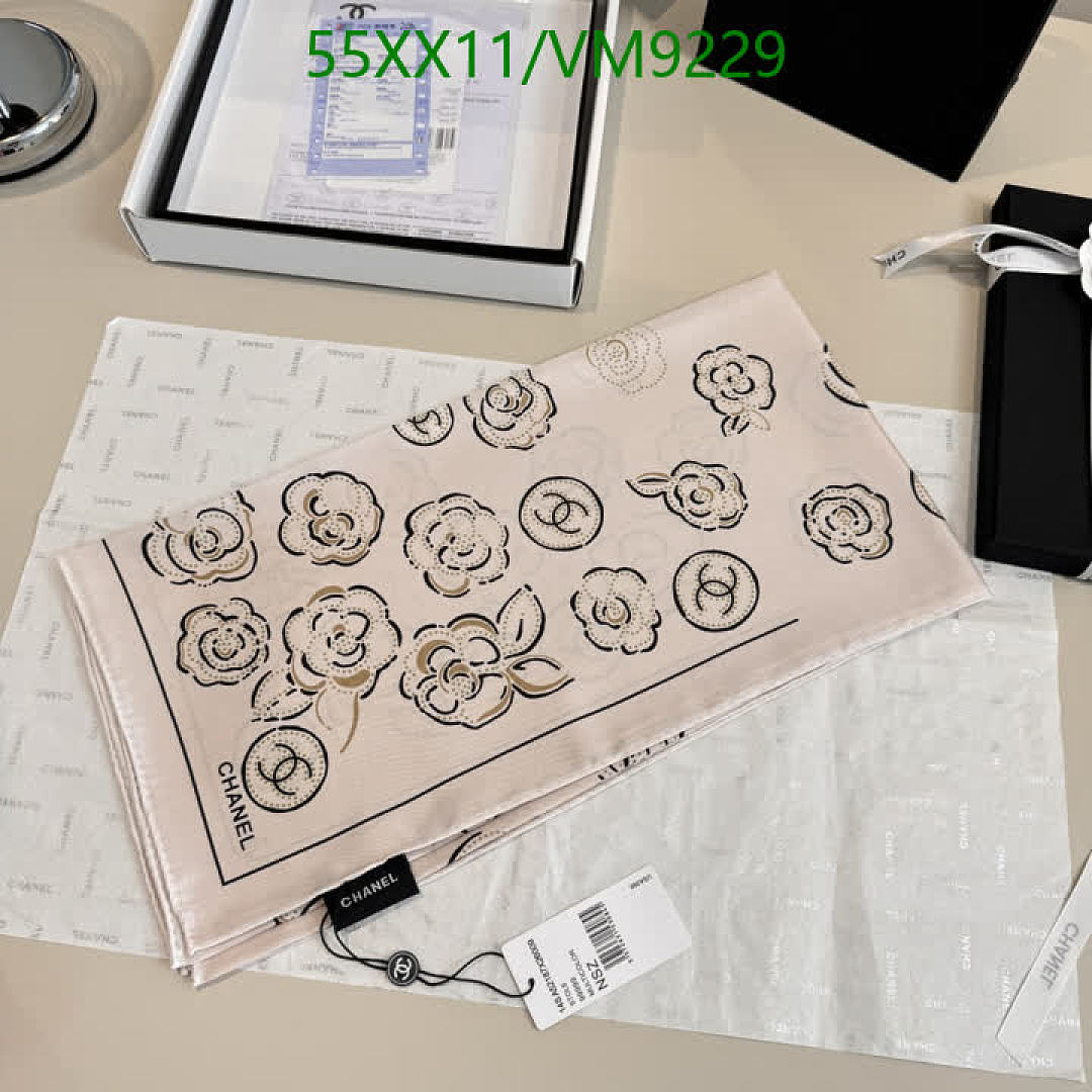 Chanel-Scarf Code: VM9229 $: 55USD