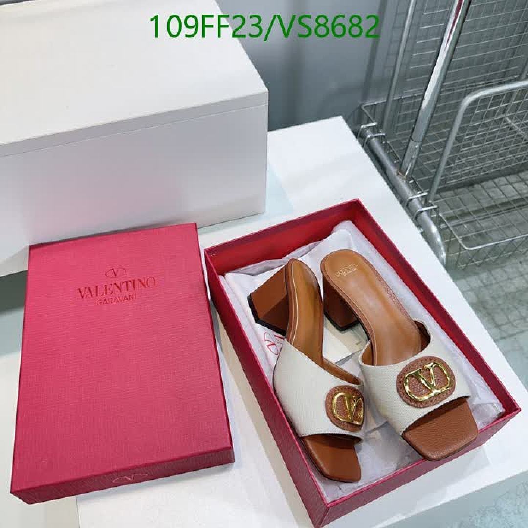 Valentino-Women Shoes Code: VS8682 $: 109USD
