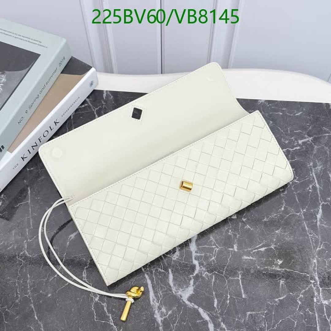 BV-Bag-Mirror Quality Code: VB8145 $: 225USD