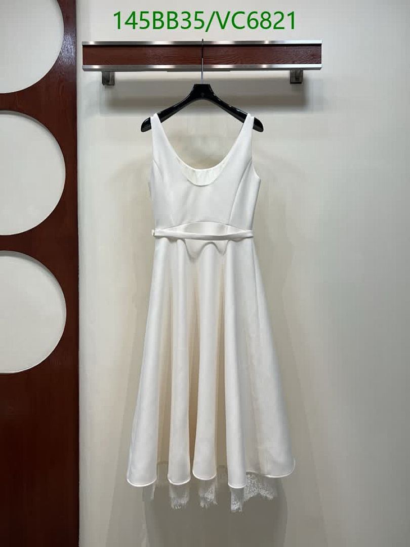 Prada-Clothing Code: VC6821 $: 145USD