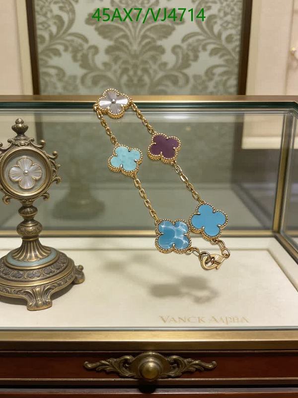 Van Cleef & Arpels-Jewelry Code: VJ4714 $: 45USD