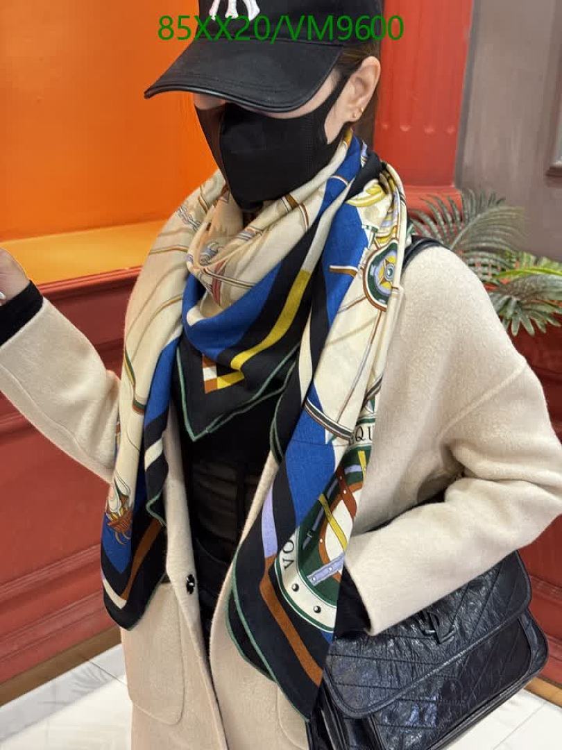Hermes-Scarf Code: VM9600 $: 85USD