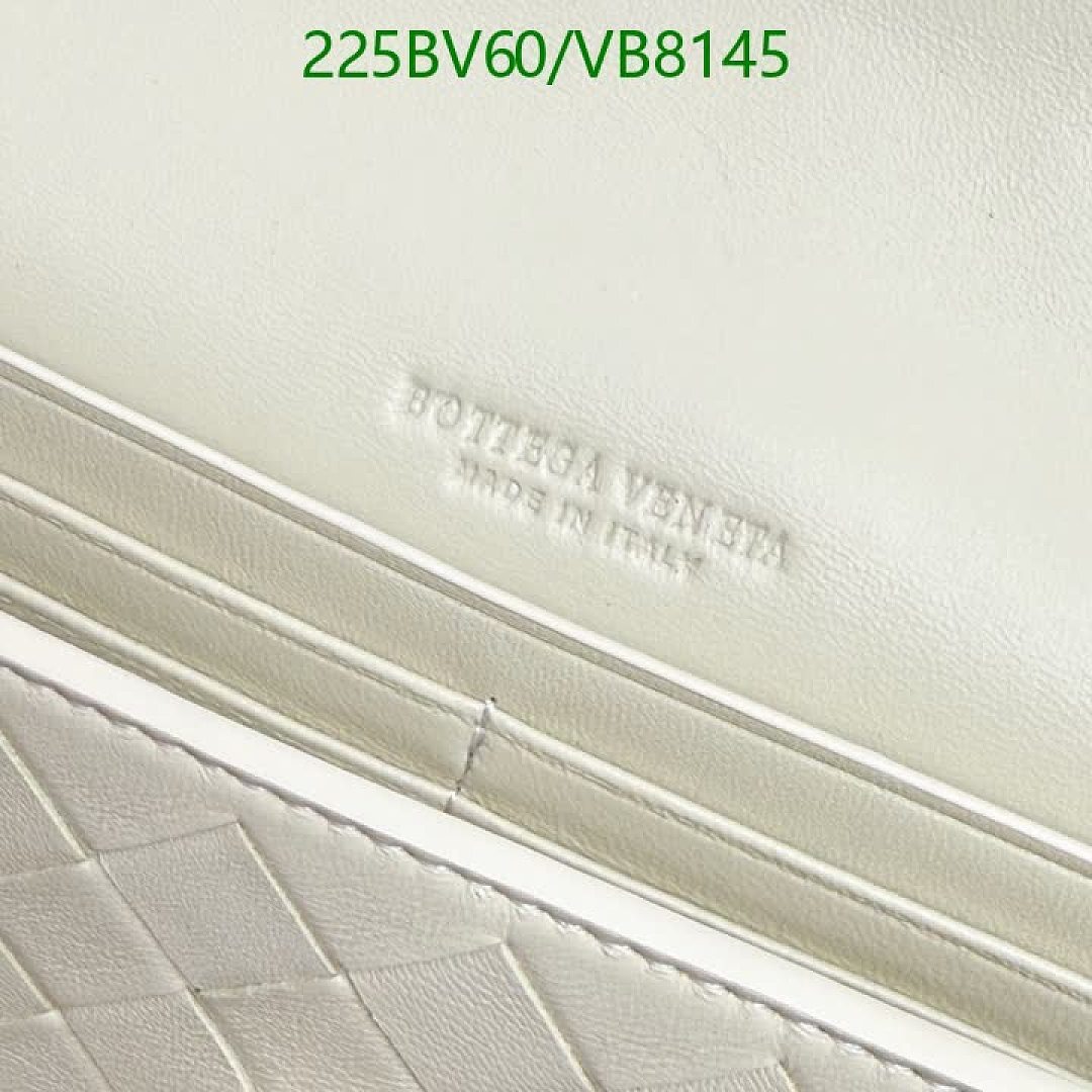 BV-Bag-Mirror Quality Code: VB8145 $: 225USD