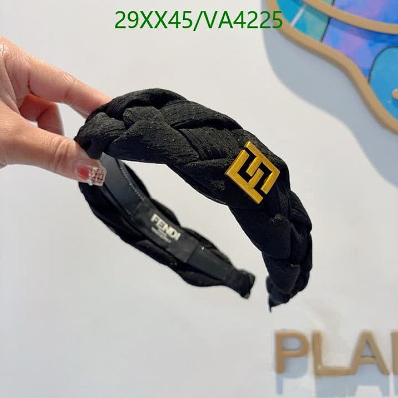 Fendi-Headband Code: VA4225 $: 29USD