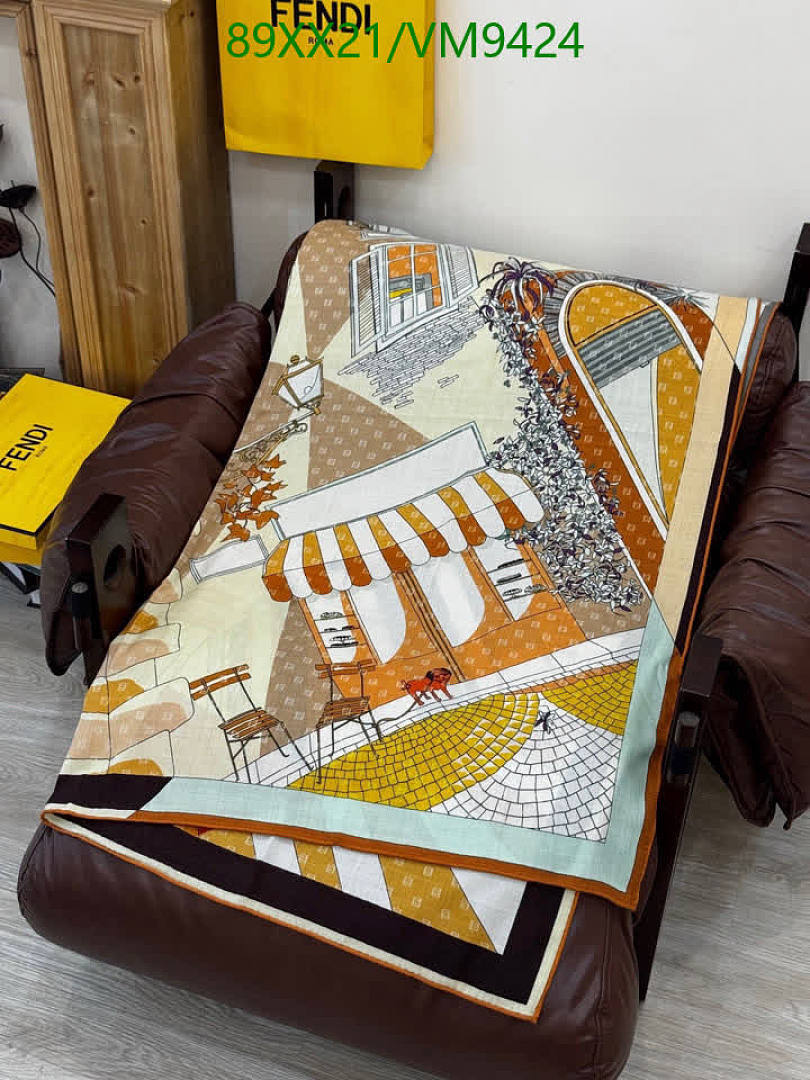 Fendi-Scarf Code: VM9424 $: 89USD