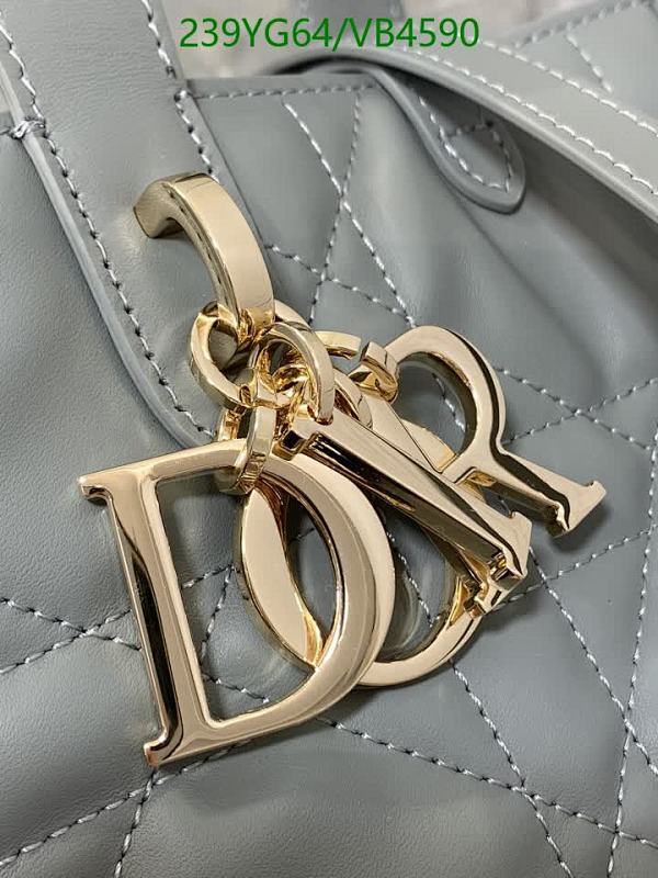 Dior-Bag-Mirror Quality Code: VB4590 $: 239USD