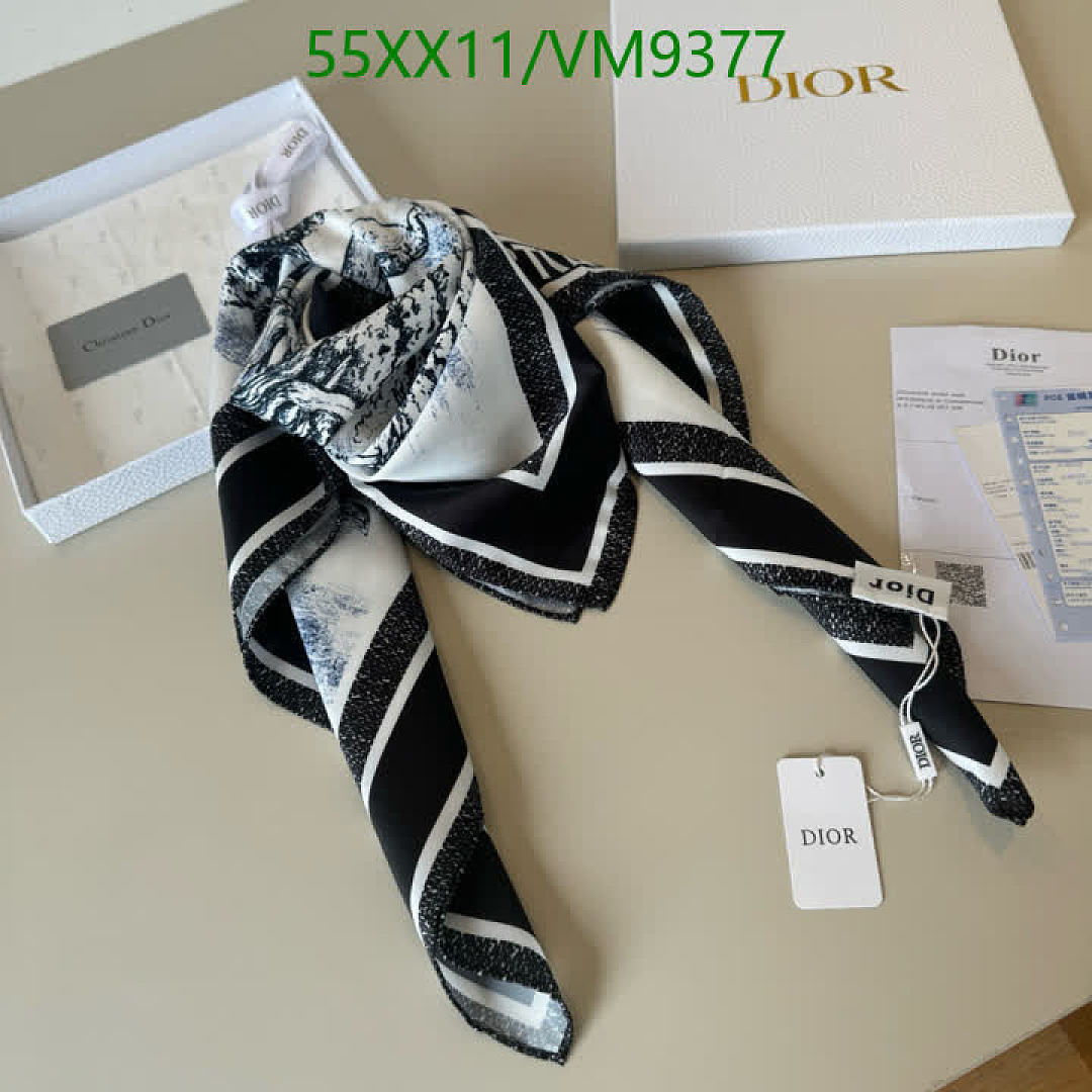 Dior-Scarf Code: VM9377 $: 55USD