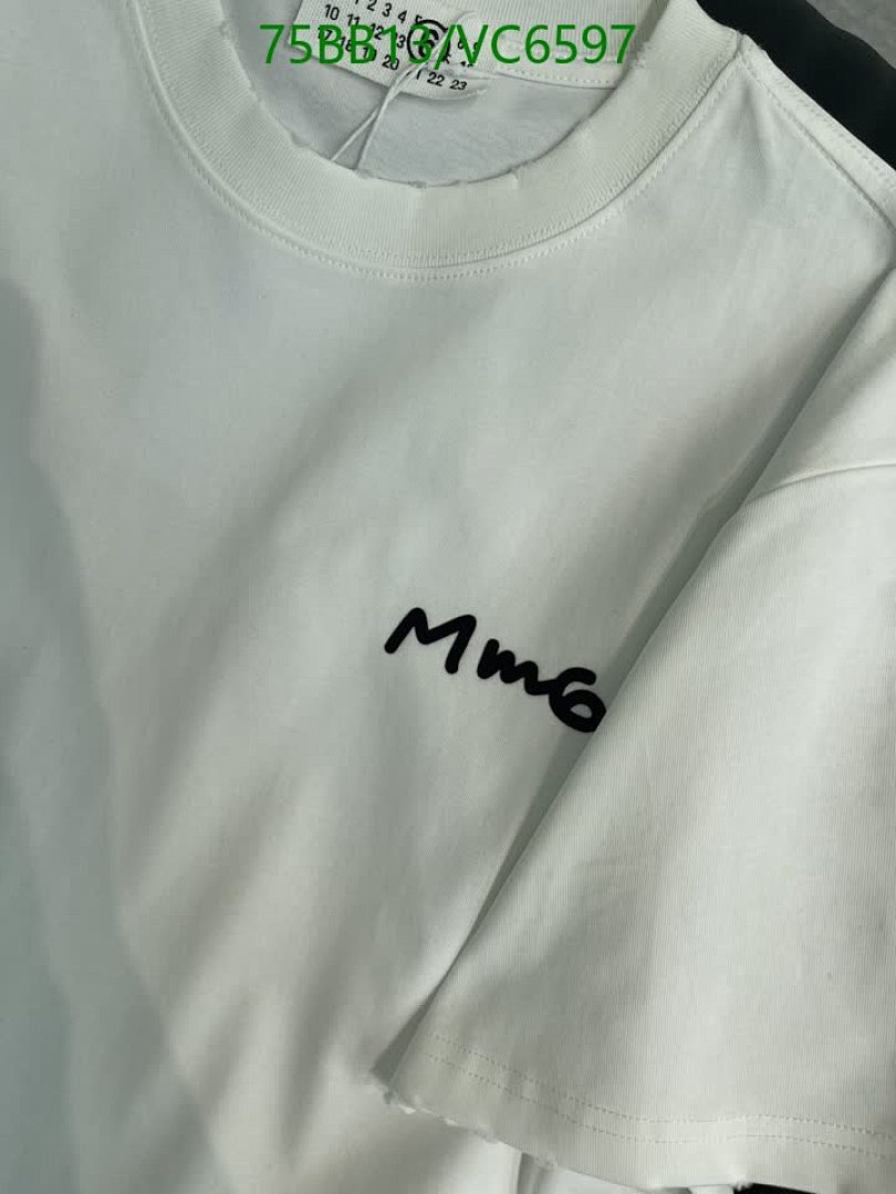 Maison Margiela-Clothing Code: VC6597 $: 75USD