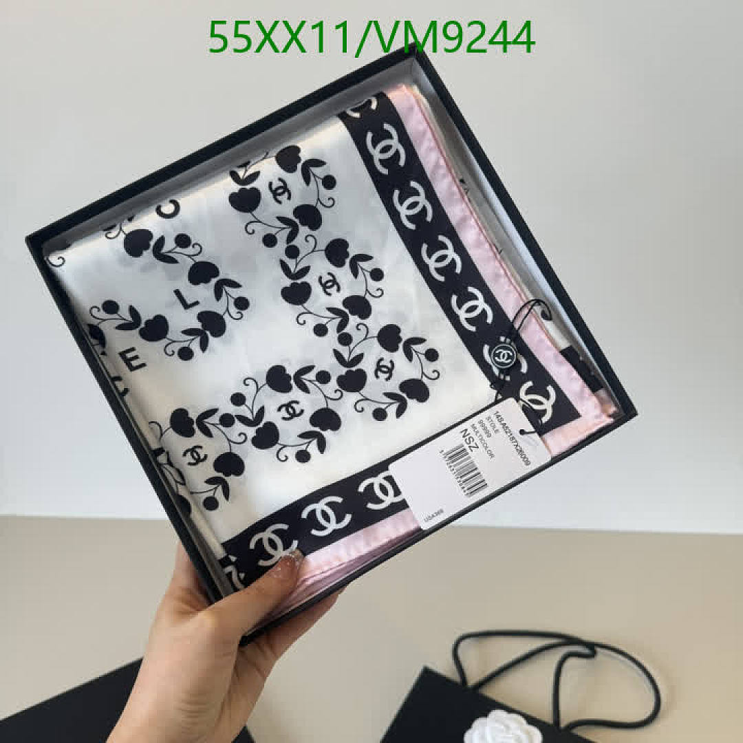 Chanel-Scarf Code: VM9244 $: 55USD