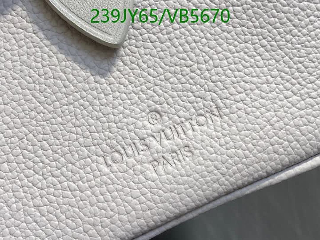 LV-Bag-Mirror Quality Code: VB5670 $: 239USD