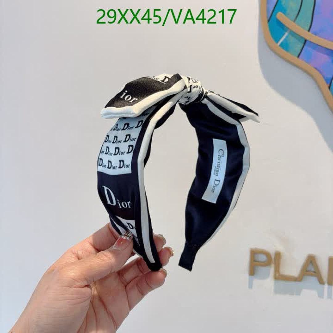 Dior-Headband Code: VA4217 $: 29USD