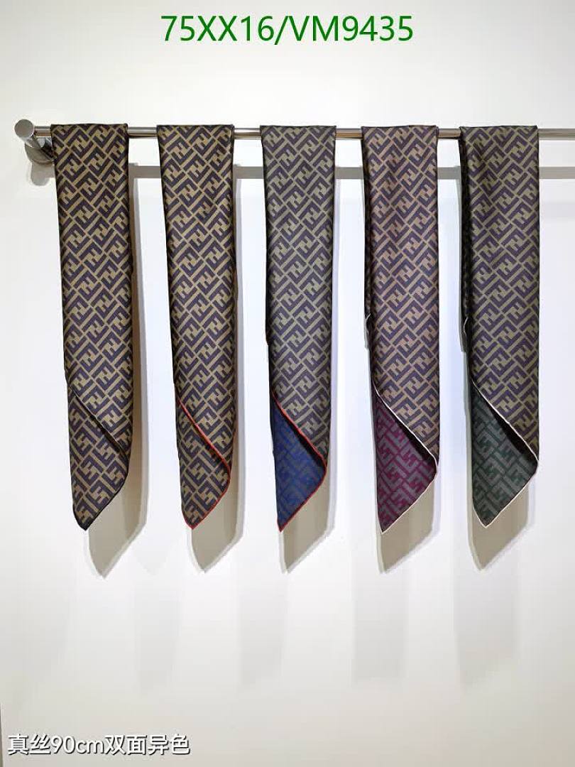 Fendi-Scarf Code: VM9435 $: 75USD