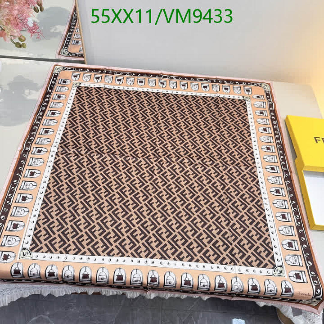 Fendi-Scarf Code: VM9433 $: 55USD