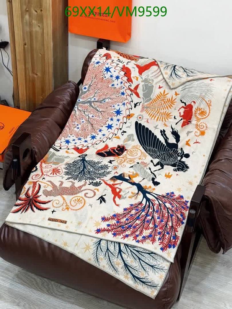 Hermes-Scarf Code: VM9599 $: 69USD