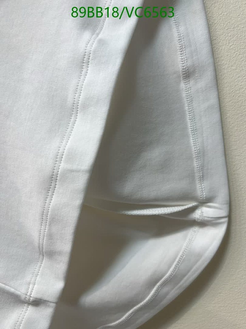 LV-Clothing Code: VC6563 $: 89USD