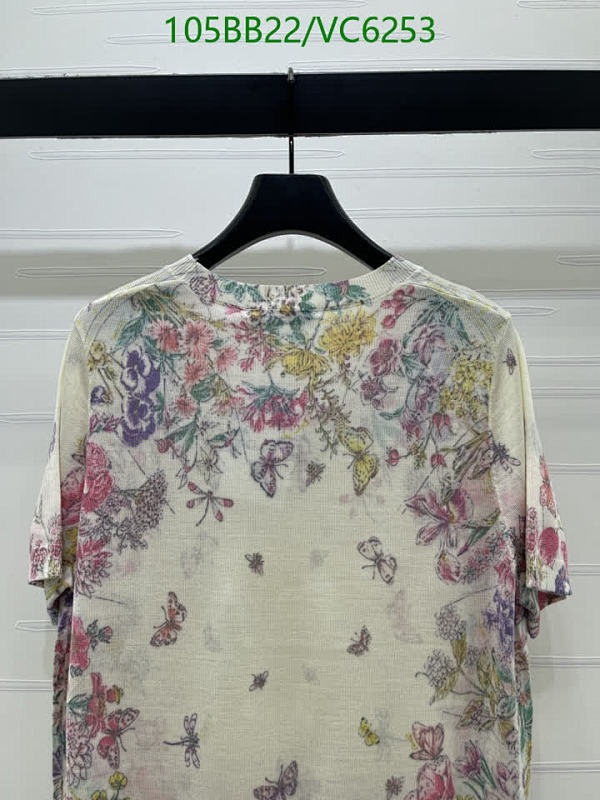 Dior-Clothing Code: VC6253 $: 105USD
