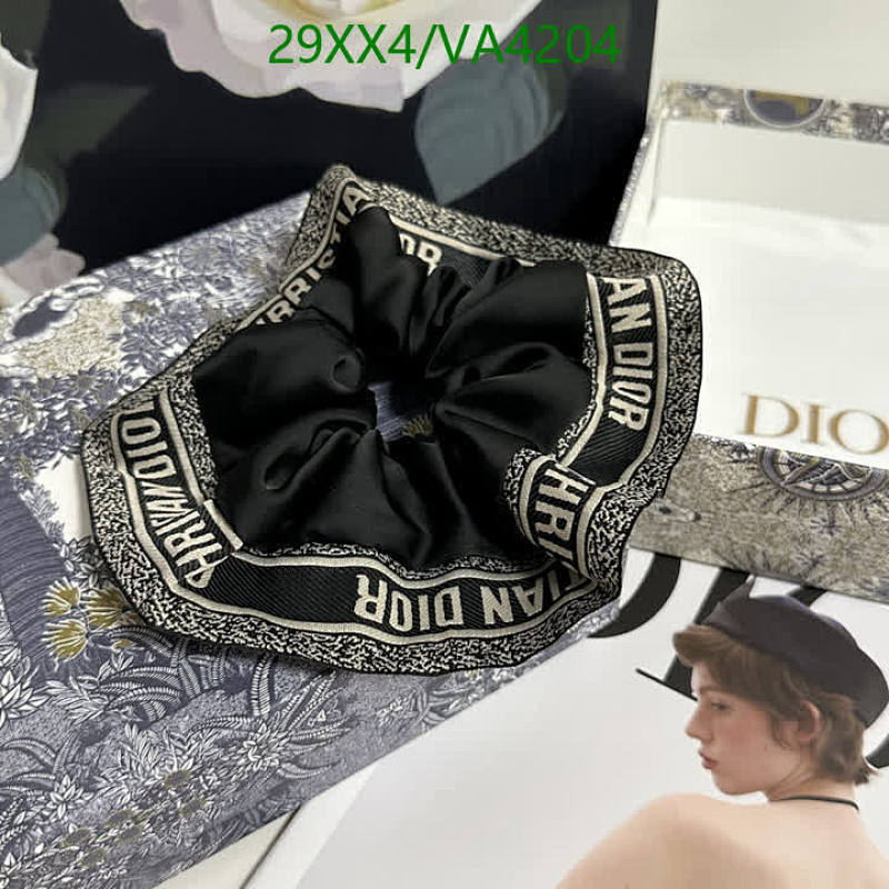 Dior-Headband Code: VA4204 $: 29USD