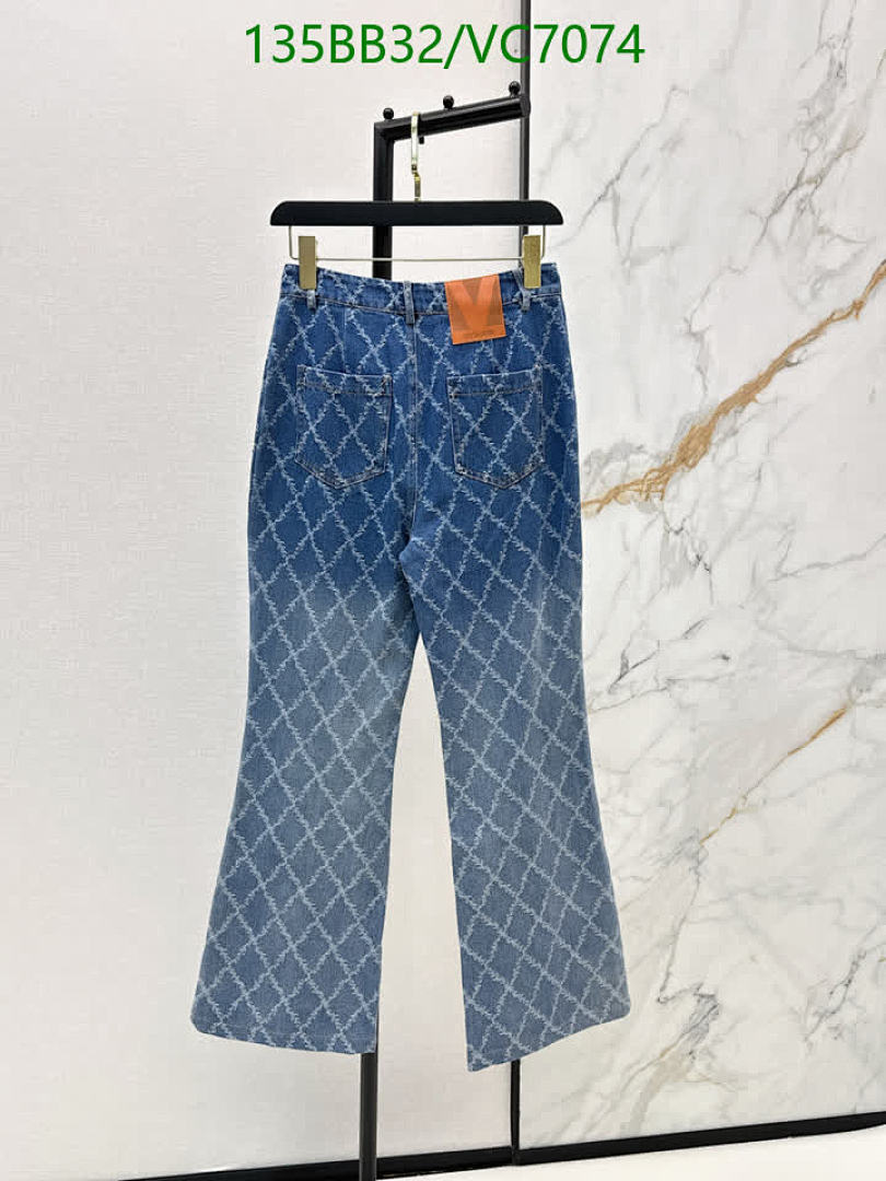 Valentino-Clothing Code: VC7074 $: 135USD