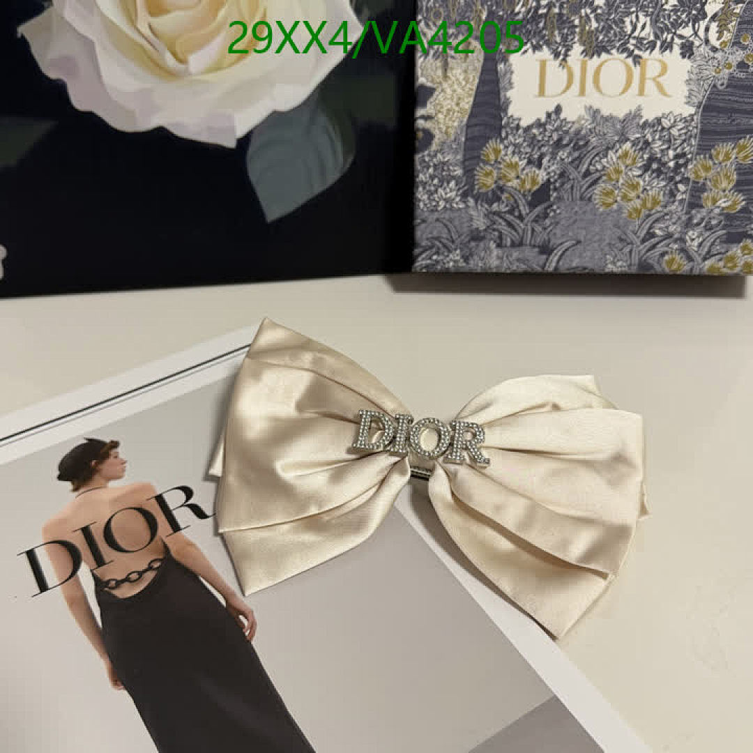 Dior-Headband Code: VA4205 $: 29USD