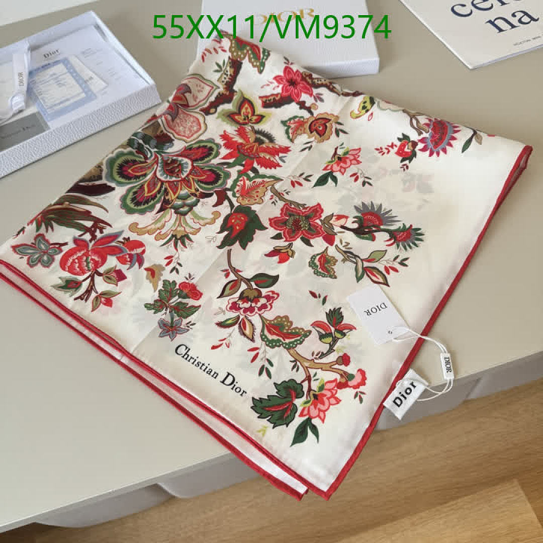 Dior-Scarf Code: VM9374 $: 55USD
