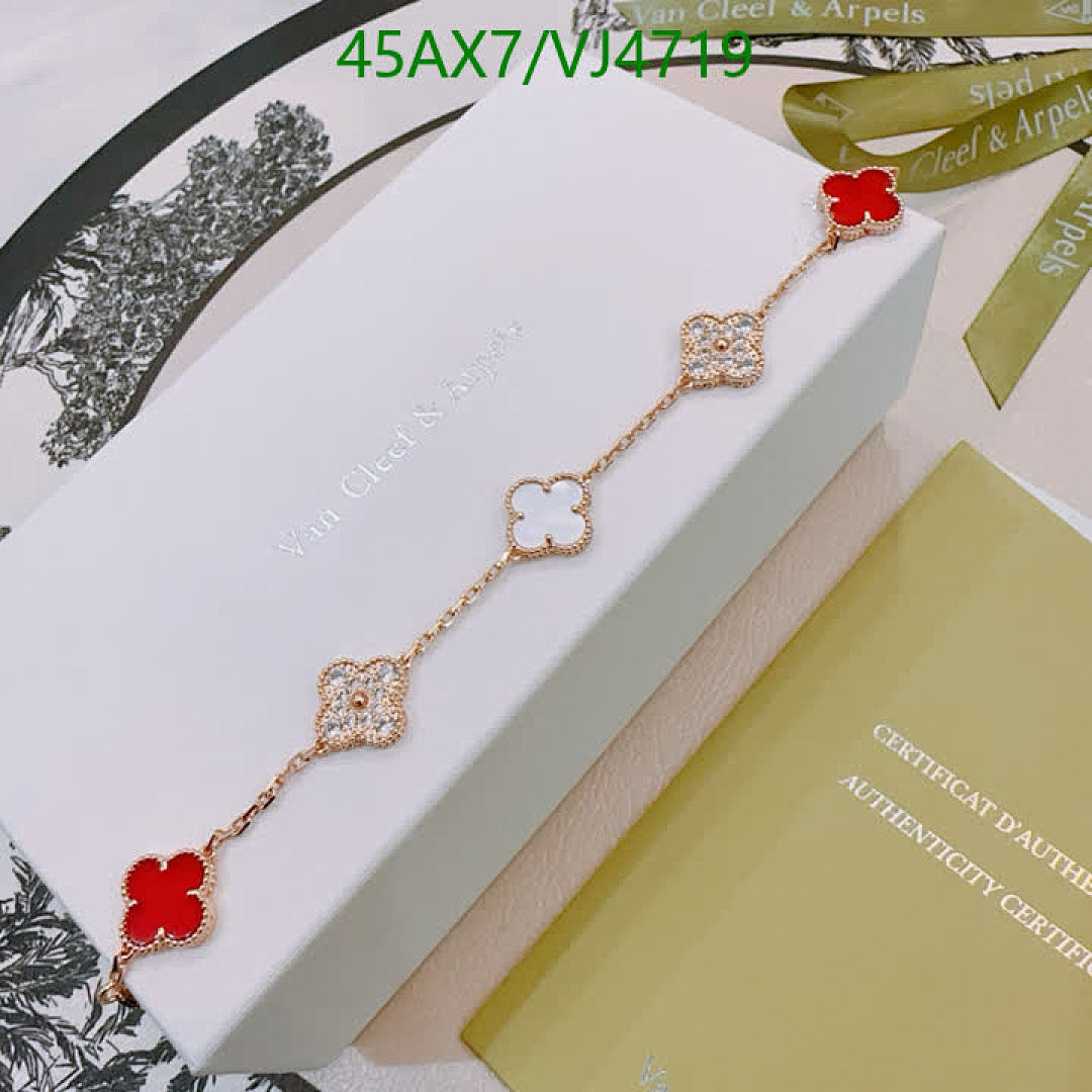 Van Cleef & Arpels-Jewelry Code: VJ4719 $: 45USD