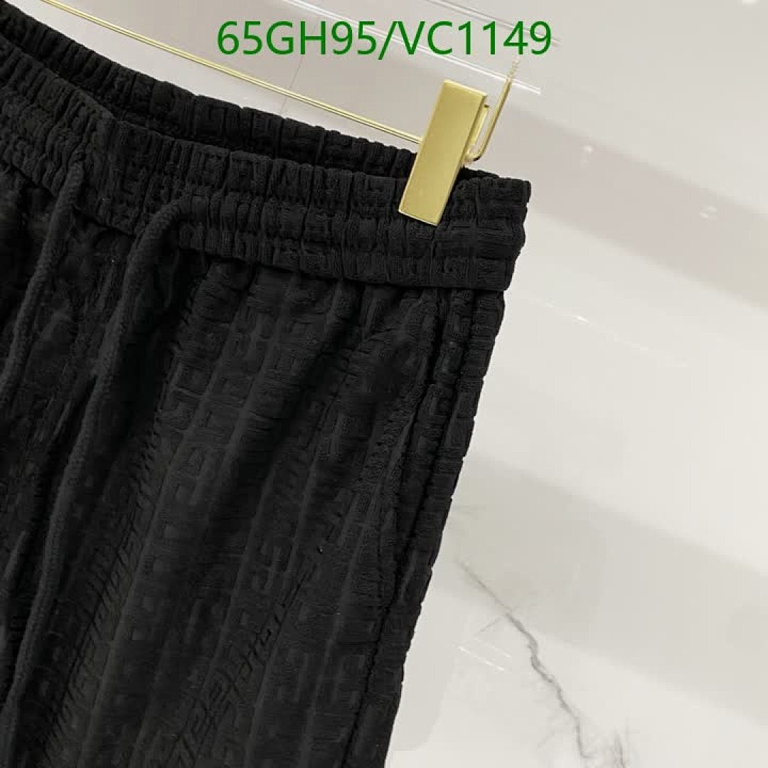 Givenchy-Beach Shorts Code: VC1149 $: 65USD