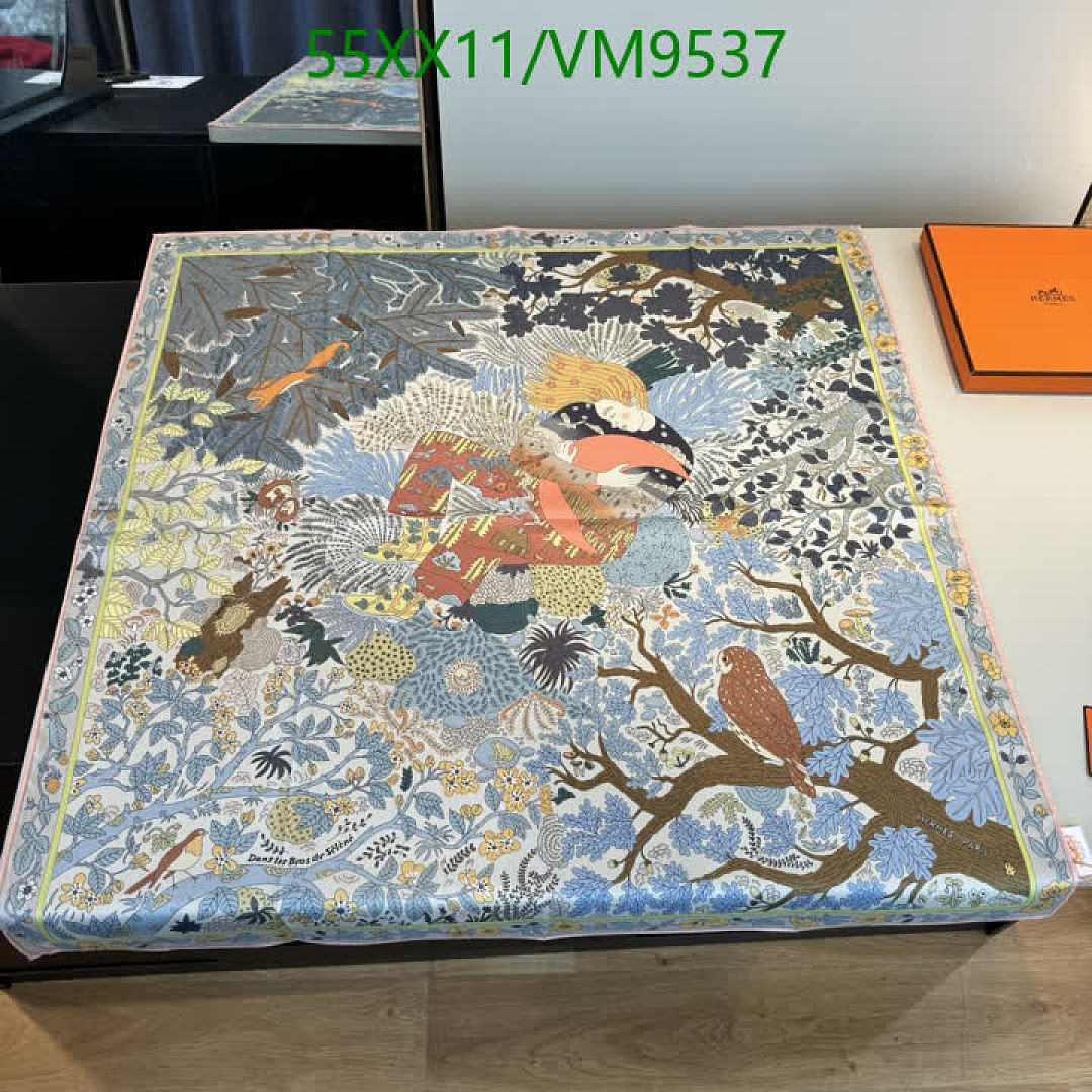Hermes-Scarf Code: VM9537 $: 55USD