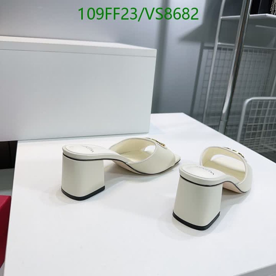 Valentino-Women Shoes Code: VS8682 $: 109USD